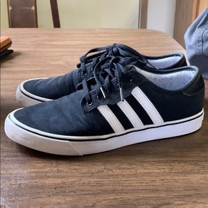 Adidas originals-men’s Seeley Sneaker